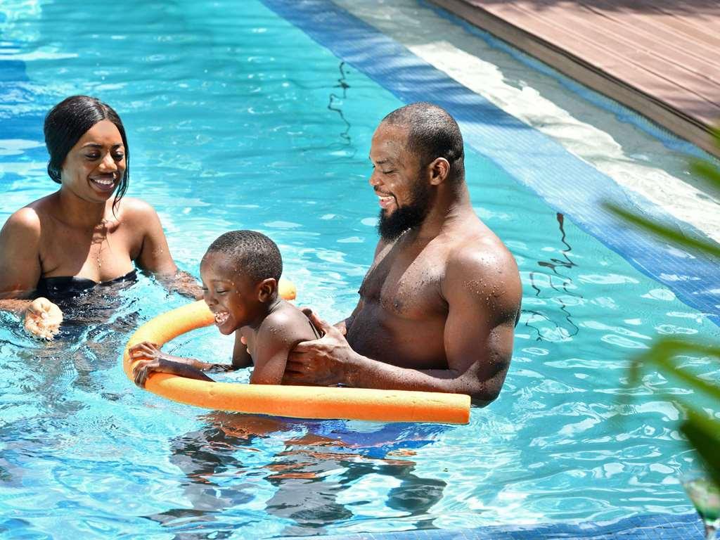Novotel Abidjan Plateau שירותים תמונה
