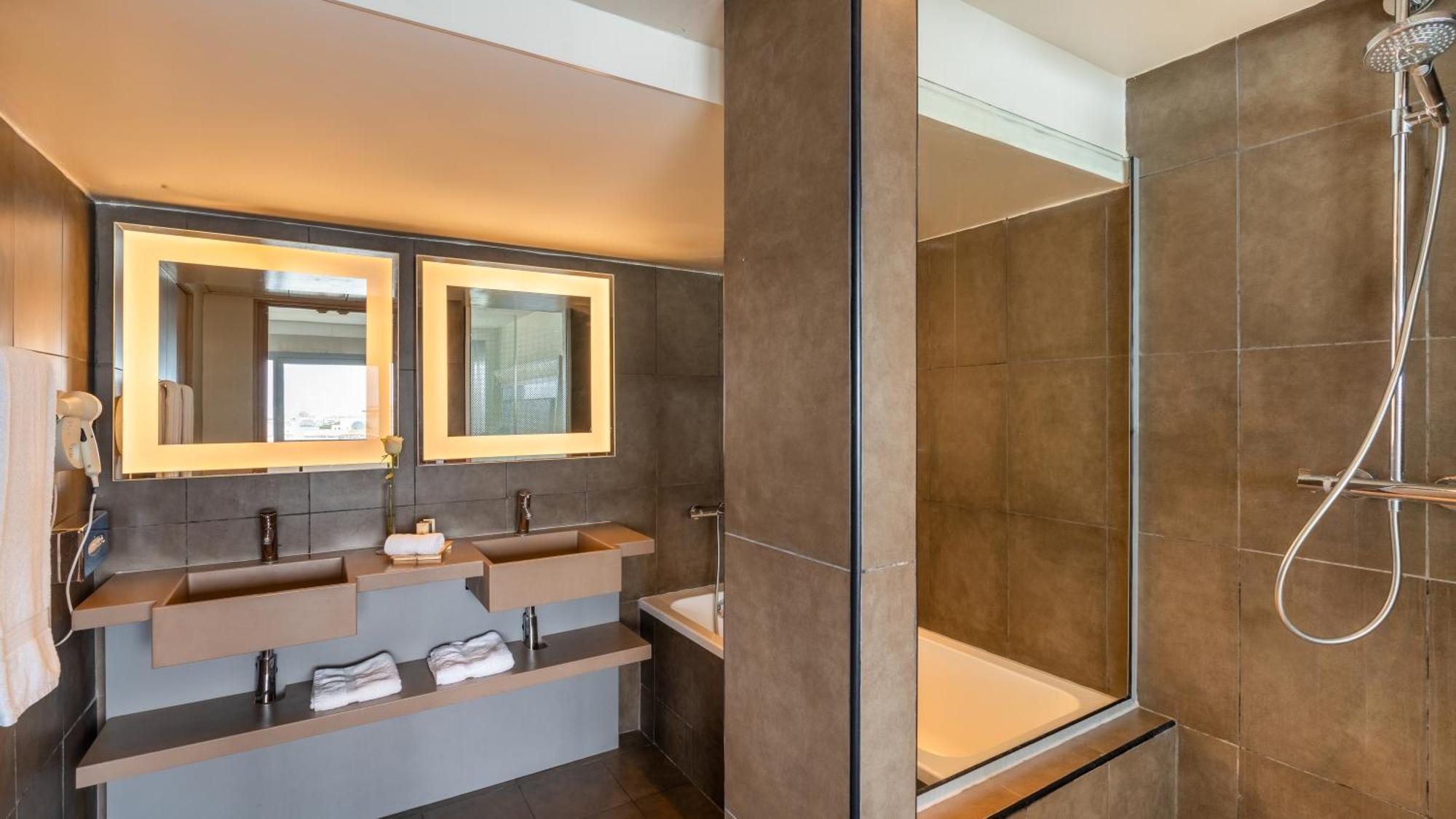 Novotel Abidjan Plateau מראה חיצוני תמונה