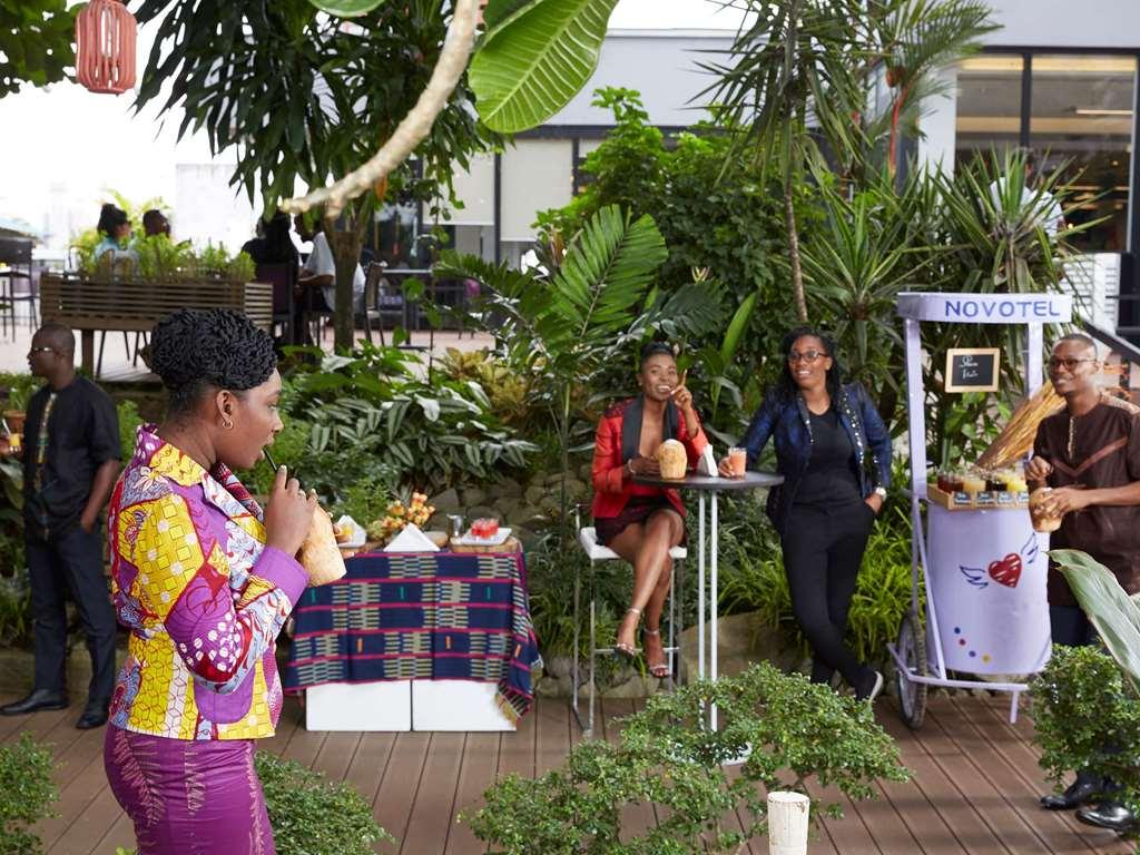 Novotel Abidjan Plateau מסעדה תמונה