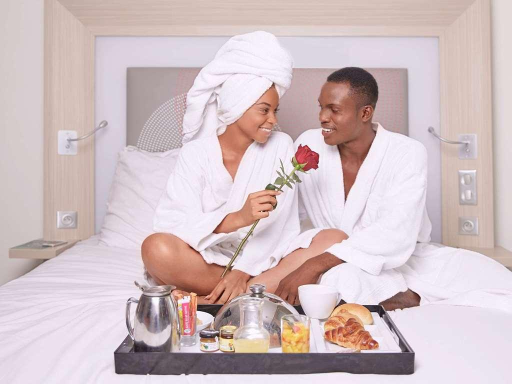 Novotel Abidjan Plateau שירותים תמונה